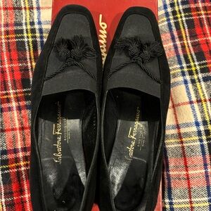 Fabulously Ferragamo pump/loafer